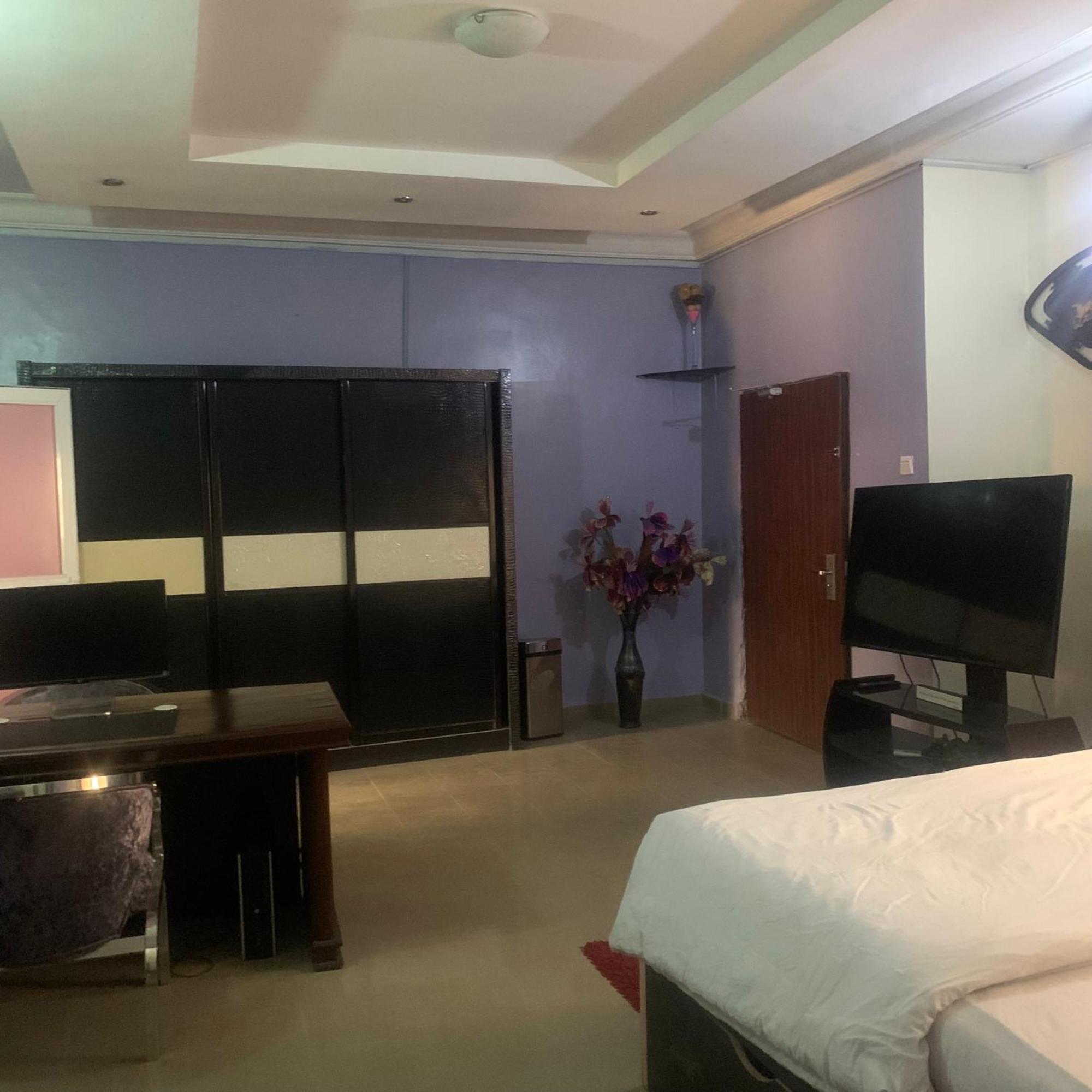 Aparthotel Health Plaza Abuja Exterior foto